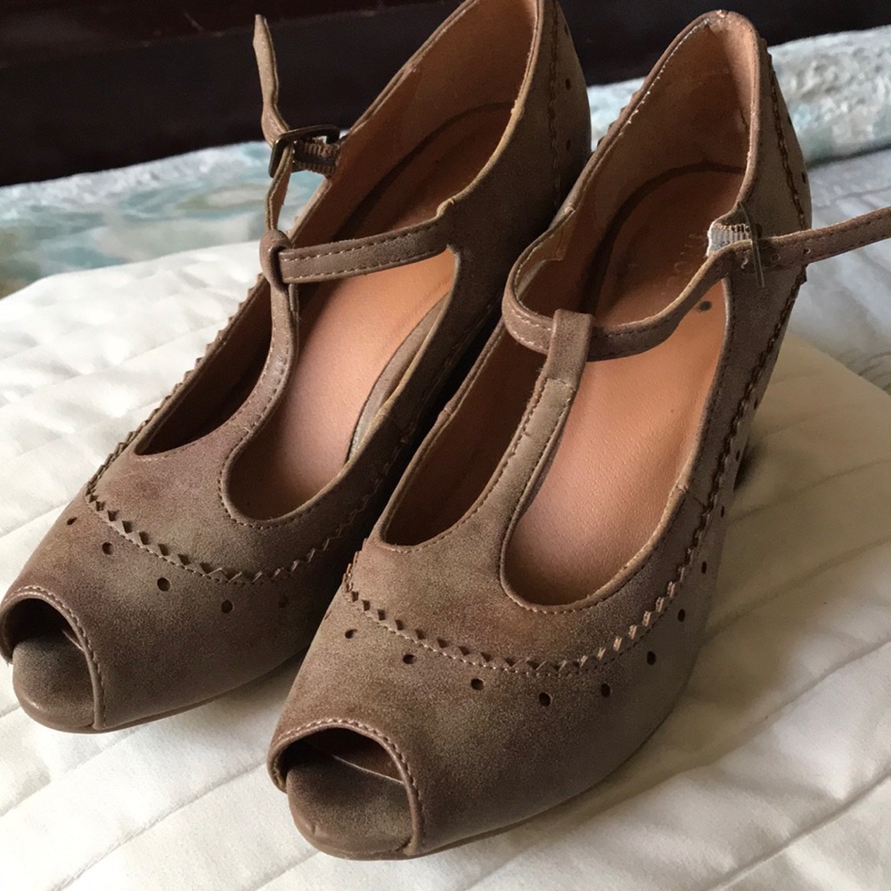 Peep toe wedge heels